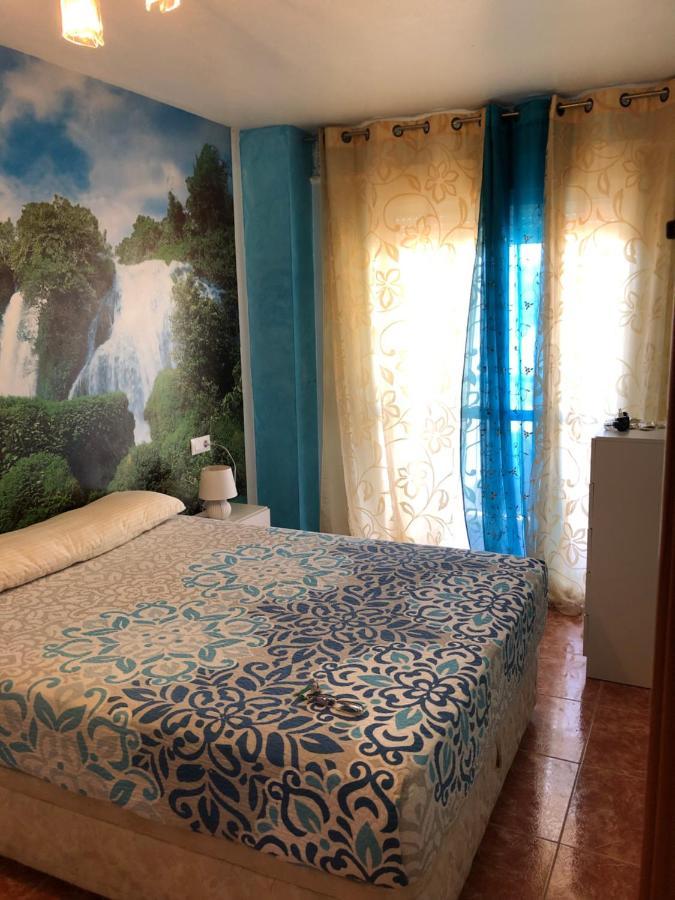 Carla 24 Apartment อากีลัส ภายนอก รูปภาพ